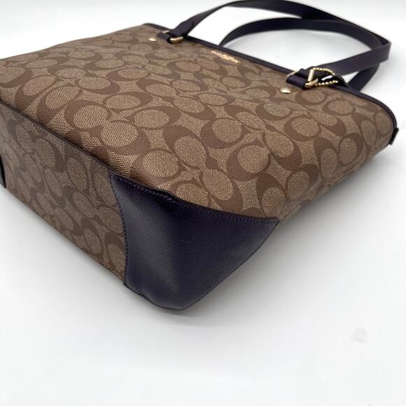 COACH LEATHER CITY  TOTE BAG IN EUC! - Picture 10 of 13